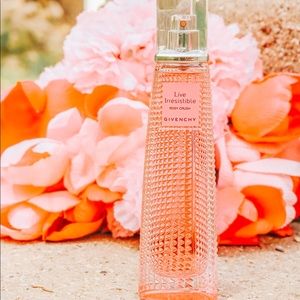 Givenchy Live Irrésistible Rosy Crush